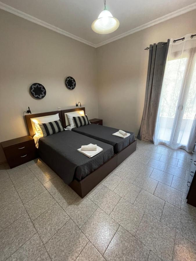 Lola Apartments لياباديس المظهر الخارجي الصورة