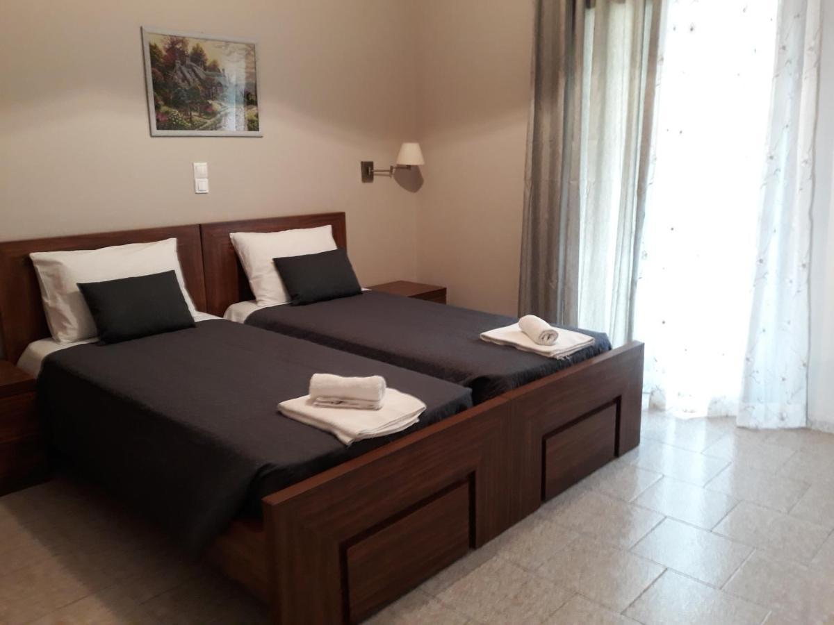 Lola Apartments لياباديس المظهر الخارجي الصورة