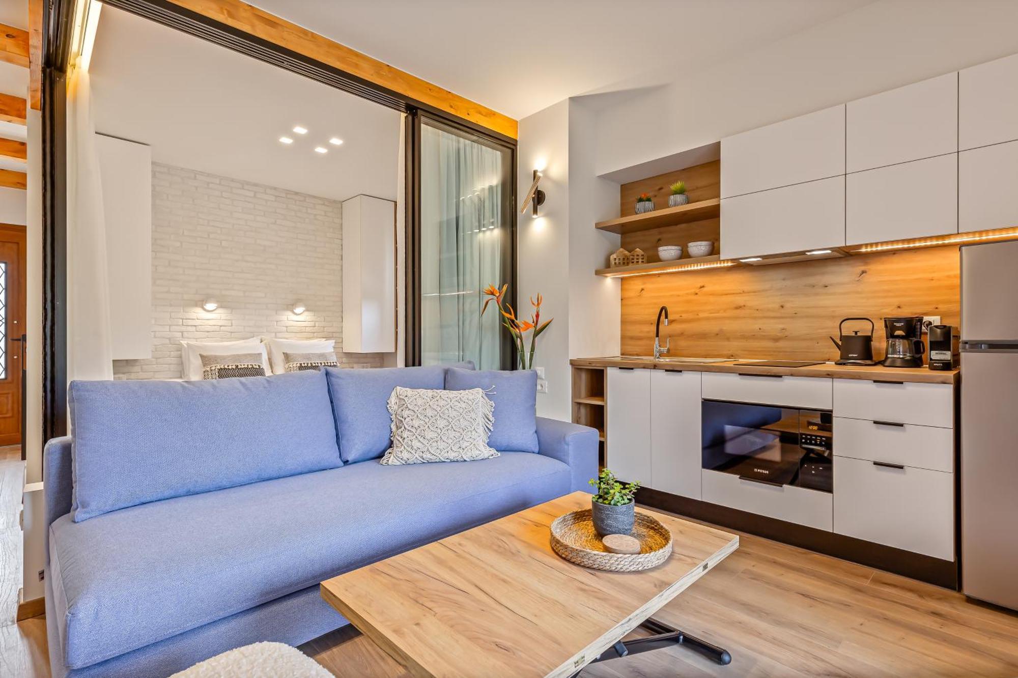 Lola Apartments لياباديس المظهر الخارجي الصورة