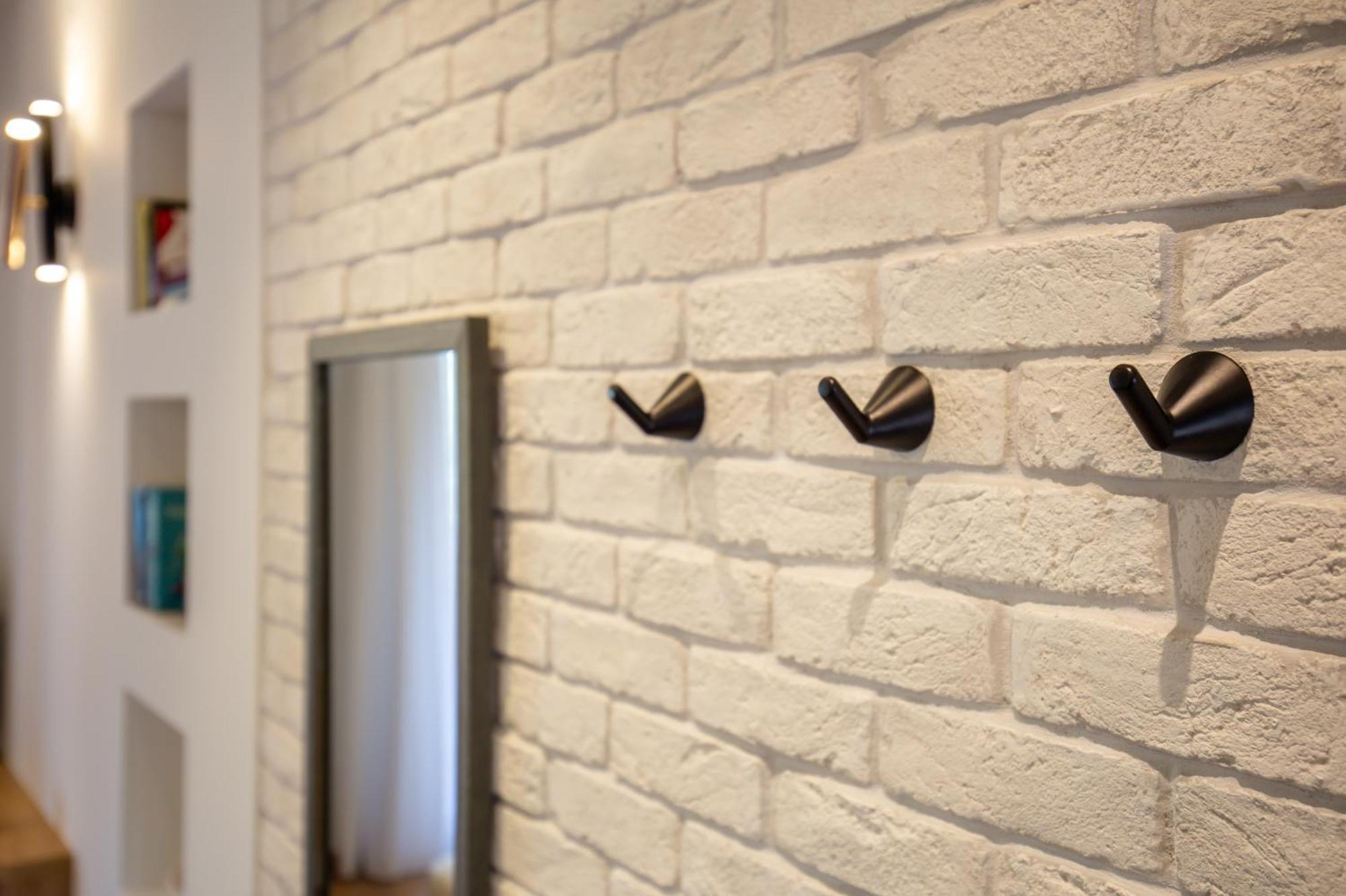Lola Apartments لياباديس المظهر الخارجي الصورة